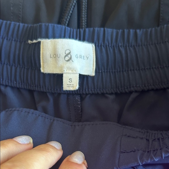 Lou & Grey Women's Athletic Shorts in Navy, Pink, Black, and Burgundy - Picture 4 of 8